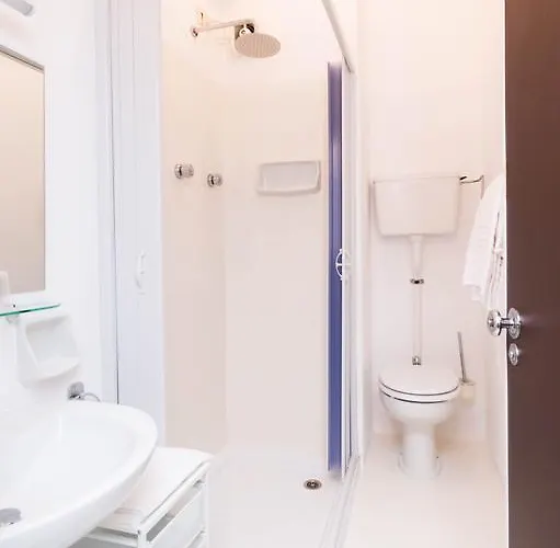 Hotel Giongo Spotorno